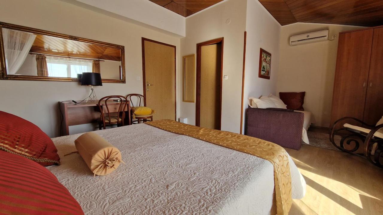زادار Guest House Villa Ines - Annex المظهر الخارجي الصورة